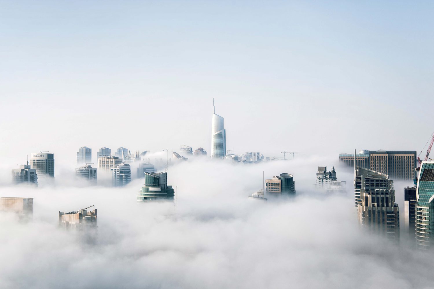 architektur-bewolkt-business-325185